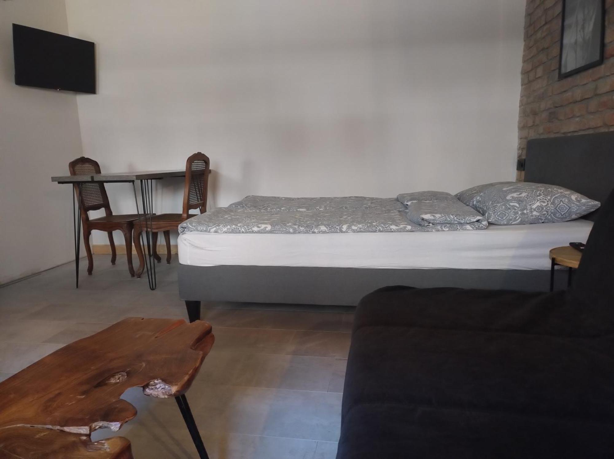 Motyl Lub Z Lazienka Apartment Bytom