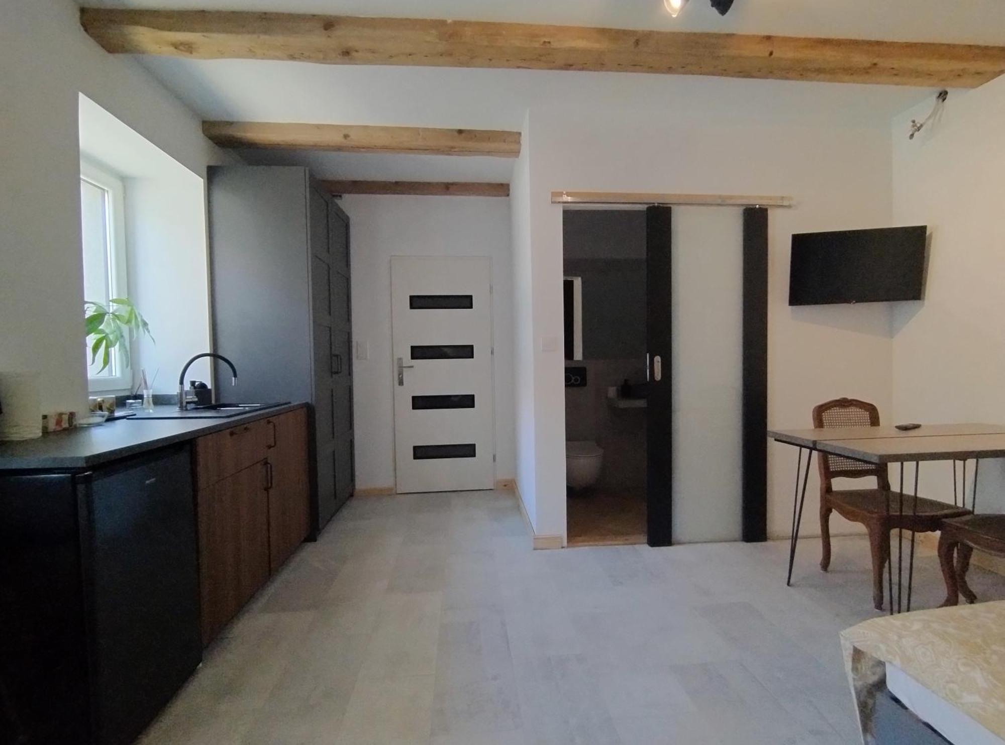 Apartment Motyl Lub Z Lazienka