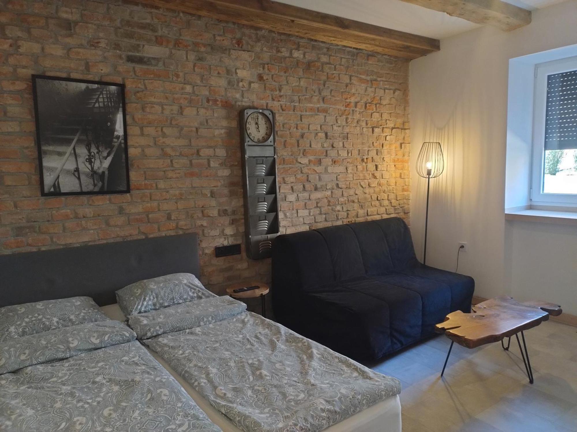 Motyl Lub Z Lazienka Apartment Bytom